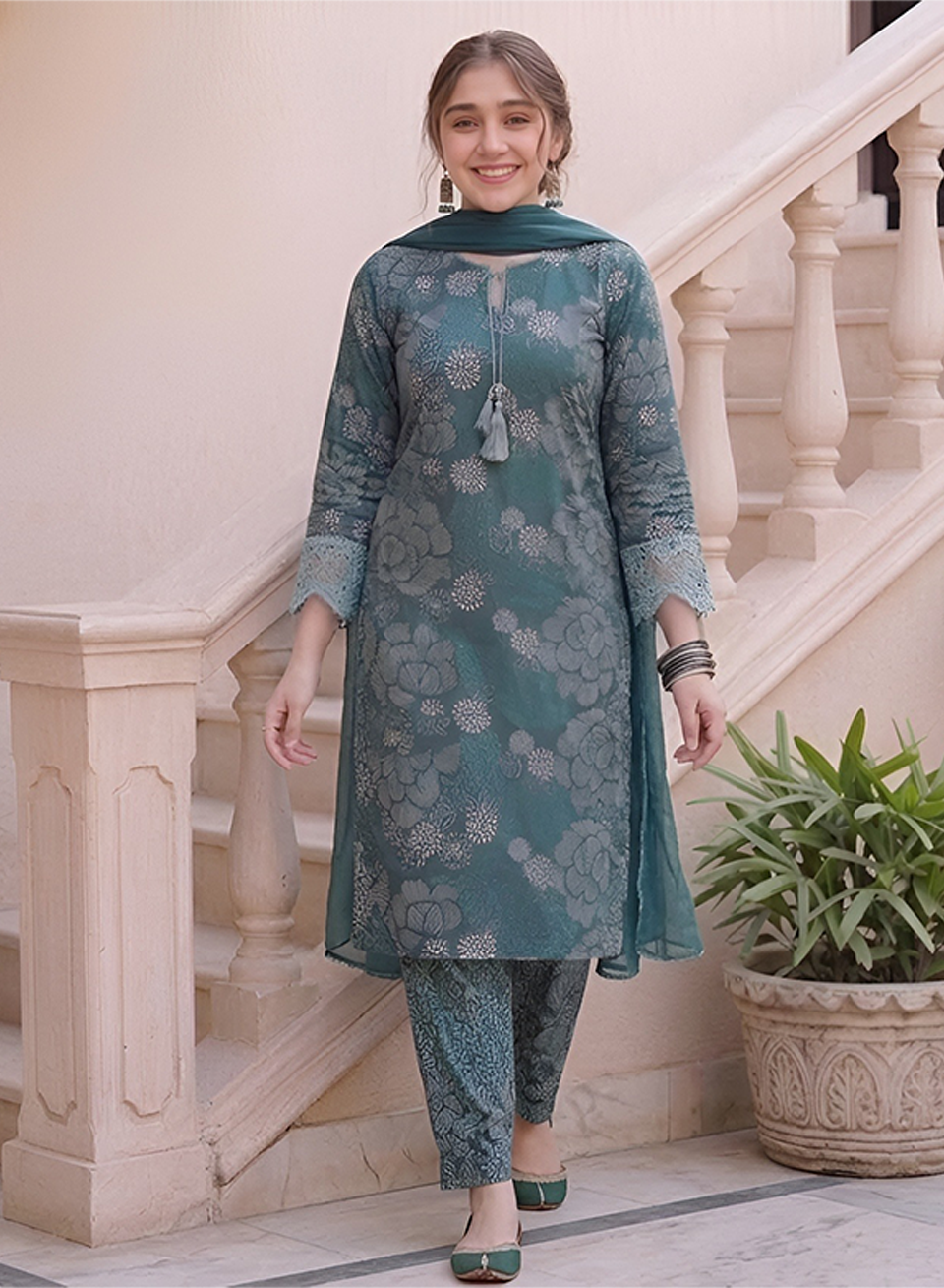Teal Mosaic Blossom Lawn 3PC