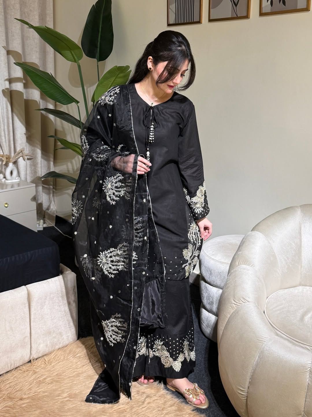 Embrose Embroidered Unstitched 3Pc Premium Lawn