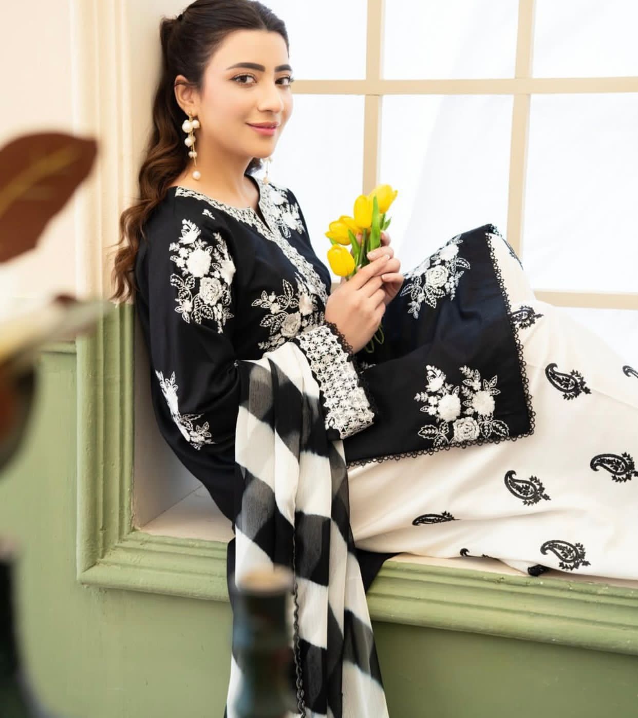 Zara Shah Jahan Embroidered Unstitched 3Pc Premium Lawn