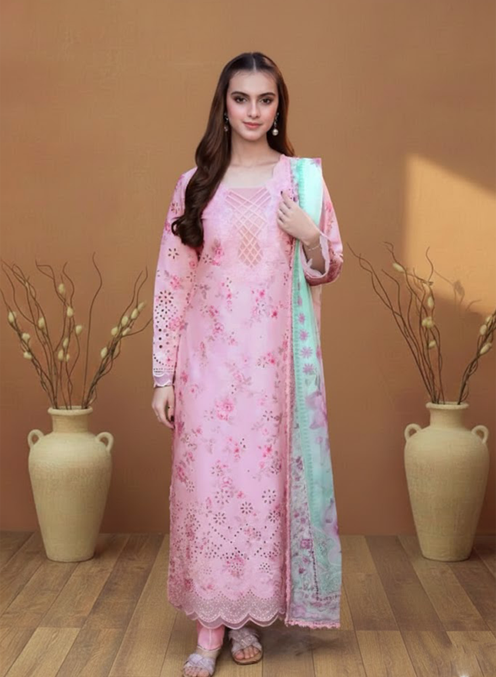 Gulabi Mehak Lawn 3PC